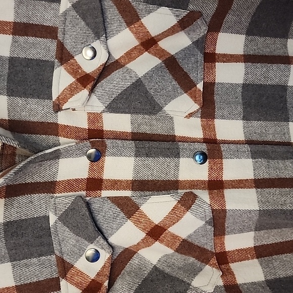 Hfx Women's Relaxed Fit Front Snap Cozy Plaid Shirt Jacket - Picture 7 of 11